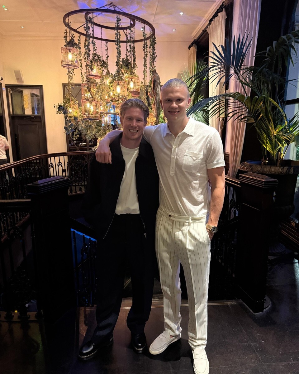 B费：对阵爱尔兰那场比赛我不在，但如果我在也会被批评