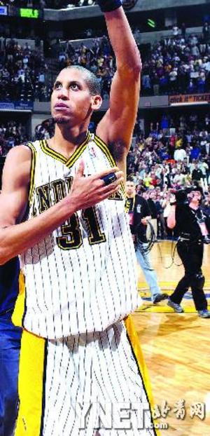 的阵容在纸 的阵容在纸