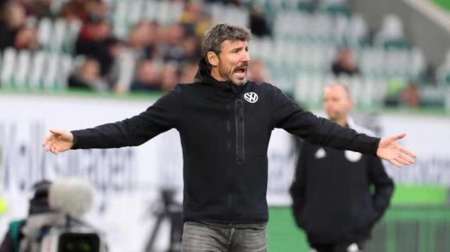 前马刺内线 前马刺内线